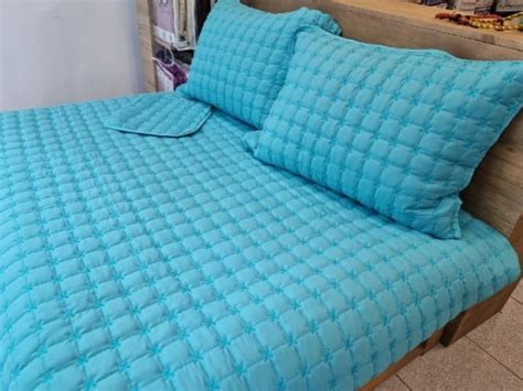 Луксозно покривало за легло цвят Тюркоаз | МЕКСТИЛ - Български хавлии ...