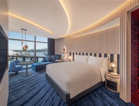 W HOTEL DARLING HARBOUR — HILLMORR