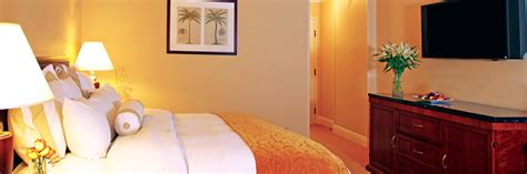 King Standard Guestroom