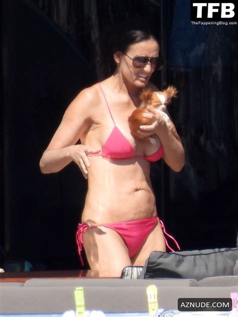 Demi Moore Sexy Seen Flaunting Her Hot Bikini Body At The Beach In Greece AZNude