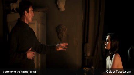 Emilia Clarke Sex Scenes