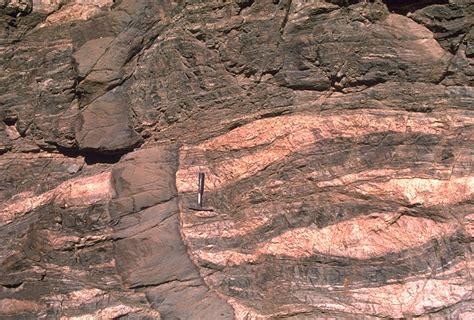 Geologylovers Dikes And Sills