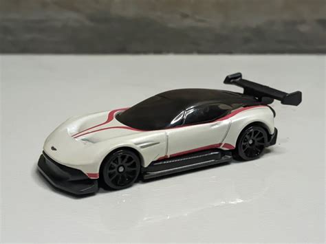 Hot Wheels Aston Martin Vulcan Toys Collectibles Mainan Di Carousell