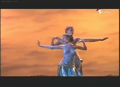 Naked Anna Azarova In Kinofestival Ili Portveyn Eyzenshteyna