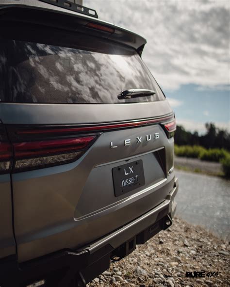 Lexus Lx600 Overland — Pure