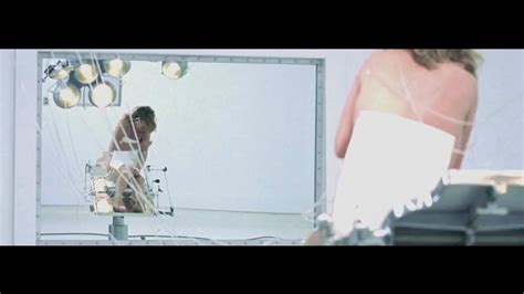 Milla Jovovich à poil vidéos porno et sex tapes xHamster