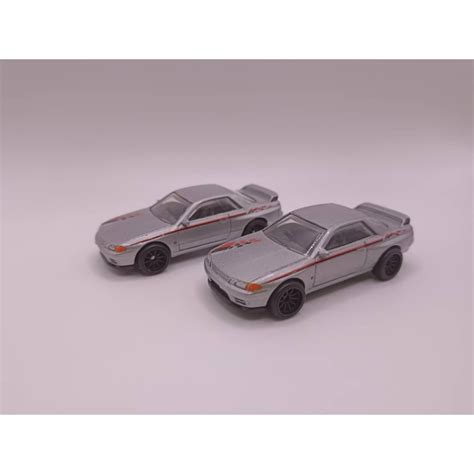 Hot Wheels Nissan Skyline Gt R Bnr Twin Pack Nismo Loose Not Mint Shopee Malaysia