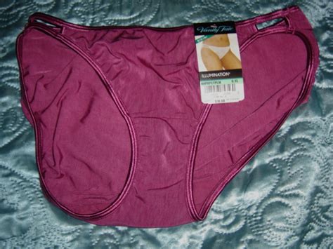 Vanity Fair Illumination String Bikini Panties Plum Size Xl Nwt