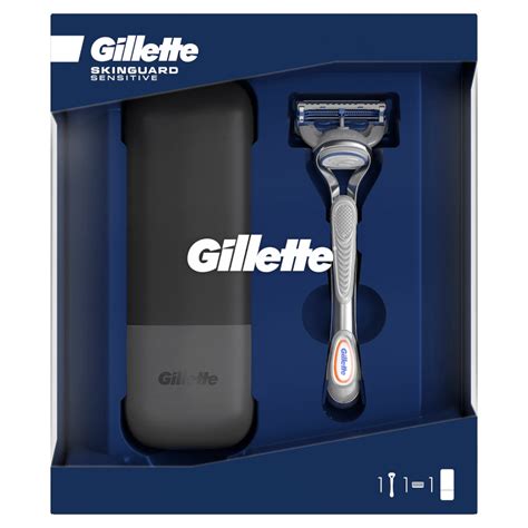 Gillette SkinGuard Sensitive Razor and Travel Case Gift Set | Gillette UK