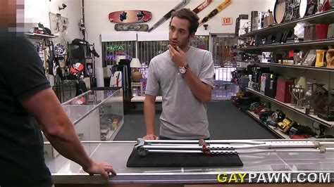 Dude Moans Like A Lady XVIDEOS