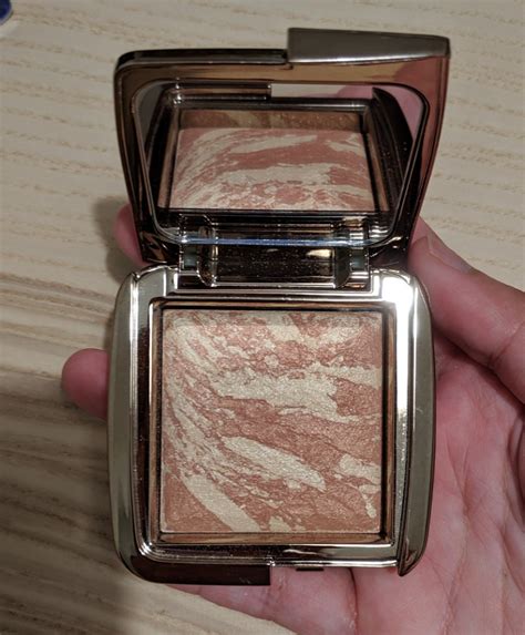 Hourglass Strobe Lighting Blush Brilliant Nude Beauty Personal