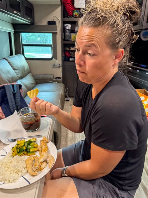 Tales Of The Flowers Lay S Hot N Sweet Chilli Potato Chip Taste Test Comparison