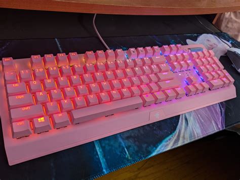 Razer Blackwidow V3 Keyboard Review Clicky Responsive And Beautiful