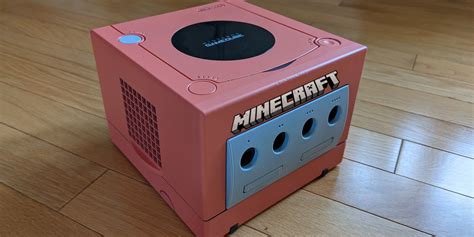 Minecraft Fan Builds A Giant Replica Of A Nintendo Gamecube