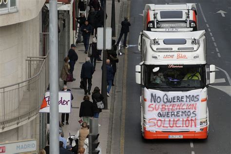 Los Transportistas Gallegos Afrontan La Amenaza De Un Nuevo Paro De