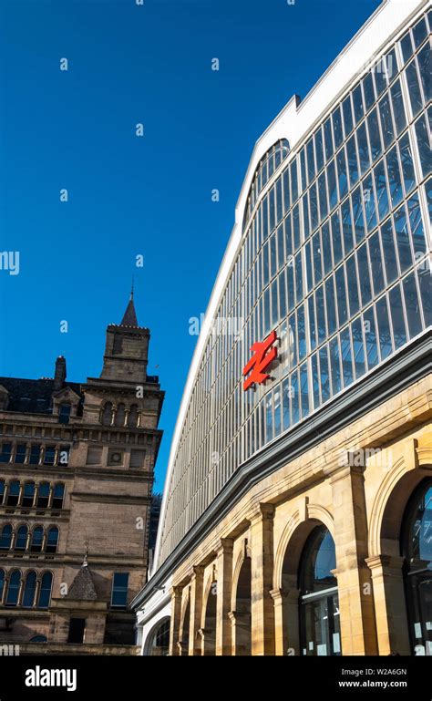 Modern Liverpool Hi Res Stock Photography And Images Alamy