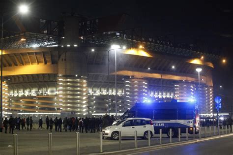 Stadio San Siro Il Sindaco Sala A Milan Ed Inter Ascoltiamo Proposte