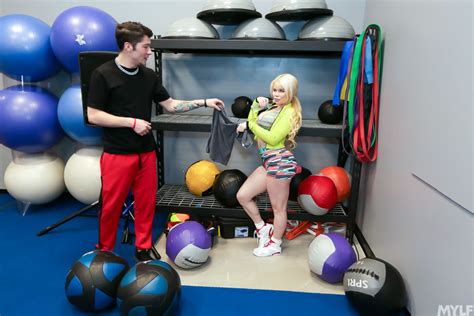 Nikki Delano Milf Body BabeSource