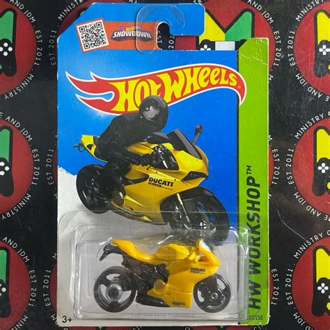 Original Hot Wheels Ducatti Panigale Hw Workshop Shopee Malaysia