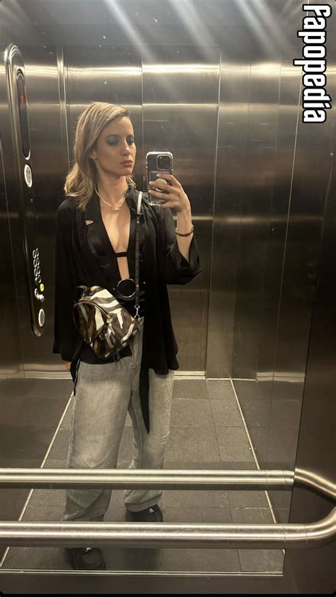 Laure Valée Nude Leaks Photo Fapopedia