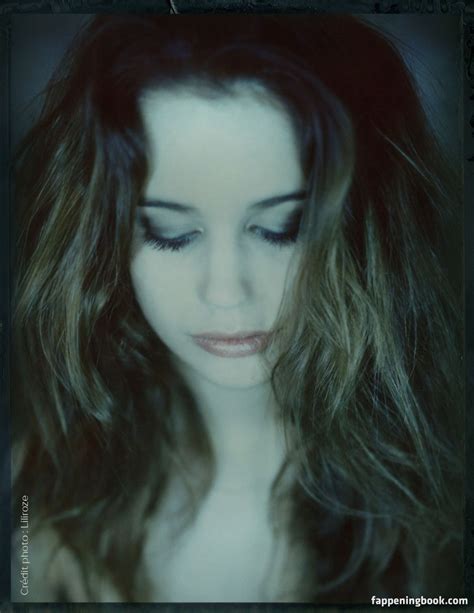 Lucie Lucas Nude OnlyFans Leaks Fappening FappeningBook