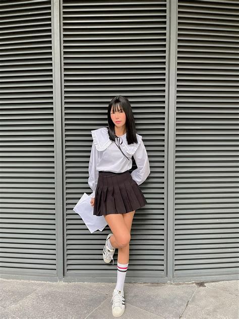 Huyền My Hoàng Thuỳ đọ dáng với bikini nóng bỏng