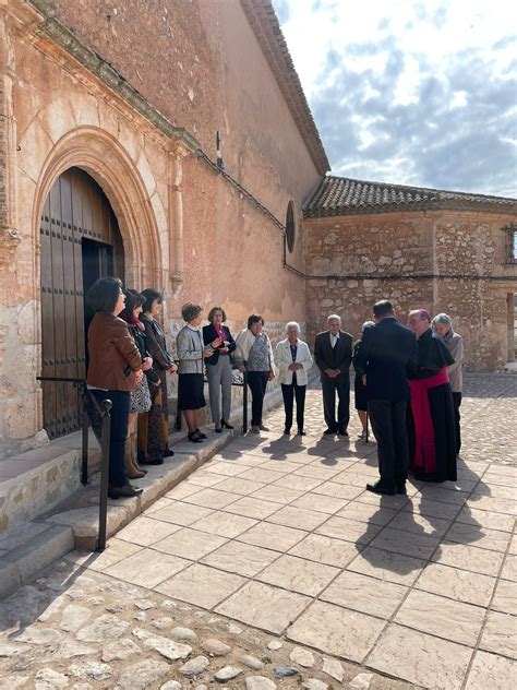 Monseñor José María Yanguas realiza una Visita Pastoral a Cañada