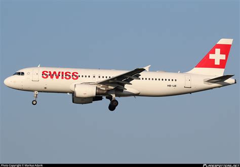 HB IJE Swiss Airbus A320 214 Photo By Markus Adank ID 441373