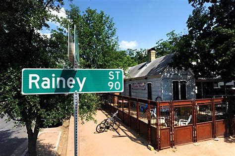 rainey street historic district  sight tours