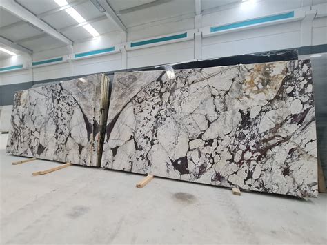 Calacatta Viola Marble Slabs for worktops, bathroom vanity units & more.