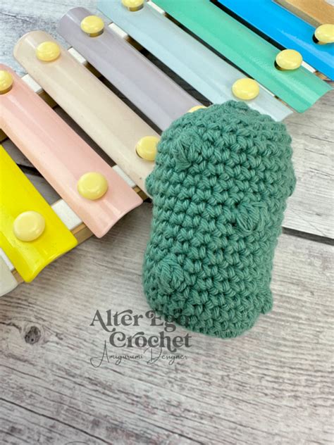 No Sew Cucumber Pickle Amigurumi Pattern Amigurumi