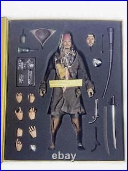 Hot Toys Pirates Of The Caribbean Captain Jack Sparrow Dx Action Figure Vg Pirates Of