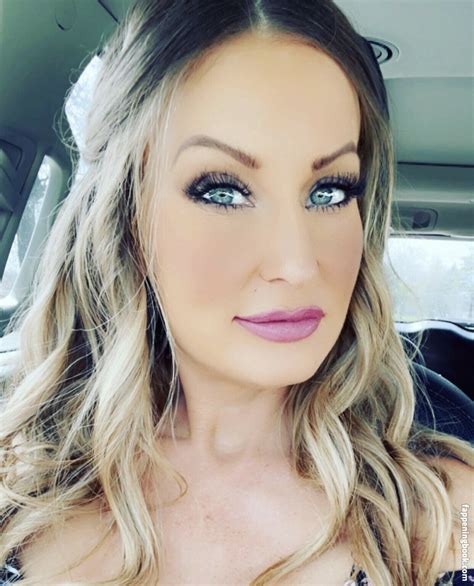 Amberhaines Ambiedawn Cougarfans Nude Onlyfans Leaks Fappening Fappeningbook