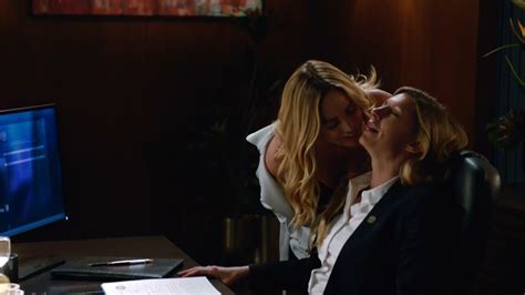 Nude Video Celebs Caity Lotz Sexy DC S Legends Of Tomorrow S E