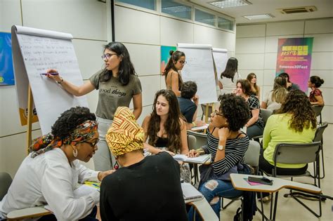 Dicas práticas de empreendedorismo nas Oficinas no Menos30 Fest globo