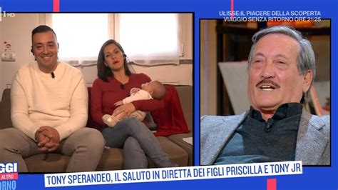 Sperandeo A Cuore Aperto Racconta Del Coming Out Del Figlio Se Tu Sei Gay Che Fa T Ammazzo