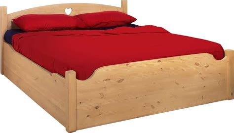 Letto Rustico Cuore In Legno Massello Di Pino Di Svezia Proposto