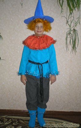 Страшила Мудрый . Творческий конкурс "Карнавальный костюм-2010 ...