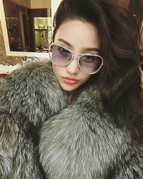 C U Hot Girl Huy N Tho I G N N M Ch A Bao Gi H T Sang D N T Nh Ph I G I L Bi U T Ng