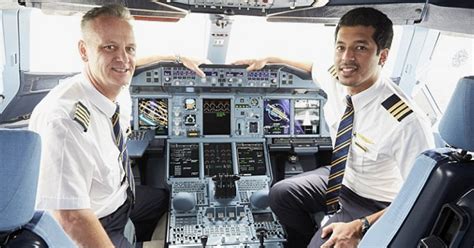 La Noticia De 2 Pilotos Pillados Teniendo Sexo Gay En La Cabina En Mitad De Un Vuelo CromosomaX