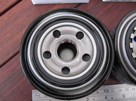 Photos of the differences between genuine Mitsubishi oil filters ...