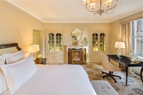 Luxury Accommodations - Fairmont Hotel Vancouver