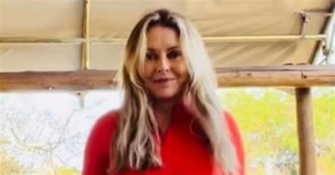 Carol Vorderman Branded MILF As She Parades Rear Of The Year In Tight Leggings Daily Star