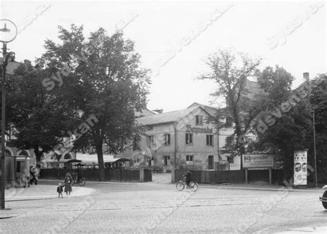 MO47011 - Bilder i syd