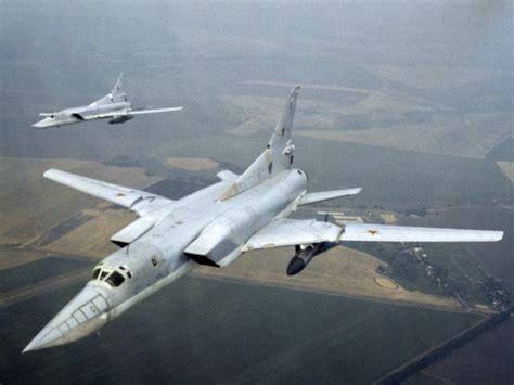 В Киеве сообщили о 17 стратегических и тактических бомбардировщиках ВКС ...