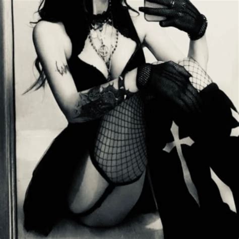 Lick My Sexy Nipples As You Want Close Up Porn Feat ThequeenofSatan By FapHouse XHamster