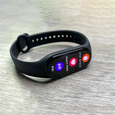 Đồng hồ thông minh Xiaomi Mi Band 8, màn hình AMOLED, pin 16 ngày