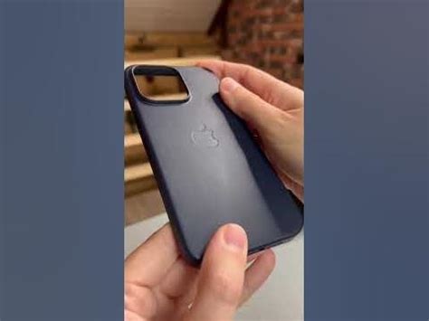 Как проверить чехол от Apple на оригинальность - YouTube