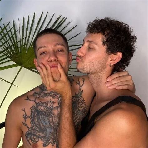 Harryjen Streichelt Umarmt Und Hei Er Schwuler Sex Mit Einem Gro En Schwanz Xhamster
