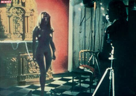 Raffaella Carrà nude pics page 1